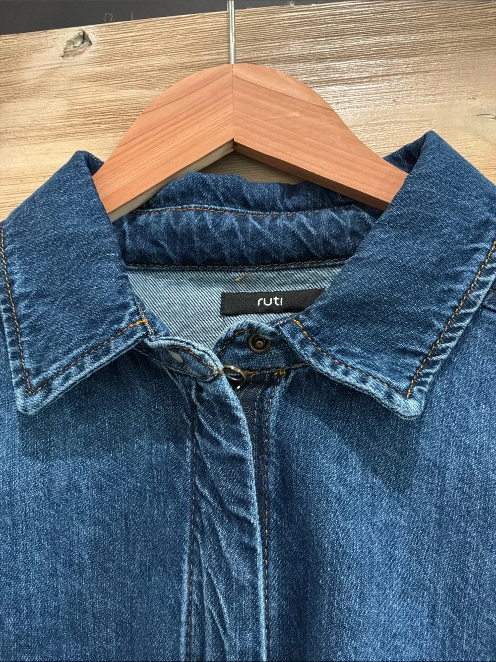 RUTI brand DENIM HANDKERCHIEF WITH A ZIPPER BLOUSE - Picture 2 of 4